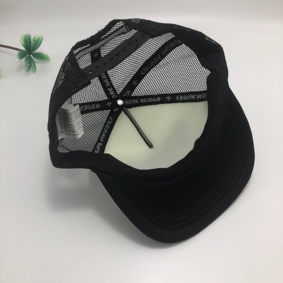 Chrome Hearts white hat with multicolored cross design - Picture 6 of 6
